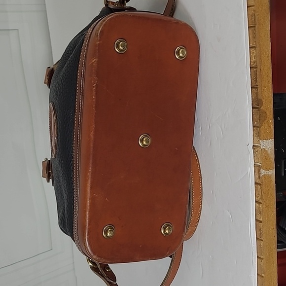 Dooney & Bourke All Weather Leather Norfolk Case Shoulder Bag /Satchel - Black - Picture 12 of 17